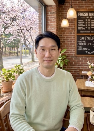 문명철 목사
